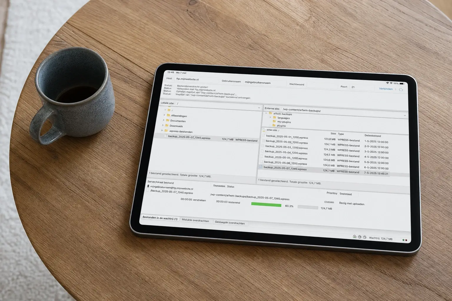 wpress-bestand via FTP geüpload naar ai1wm-backups voor een handmatige restore